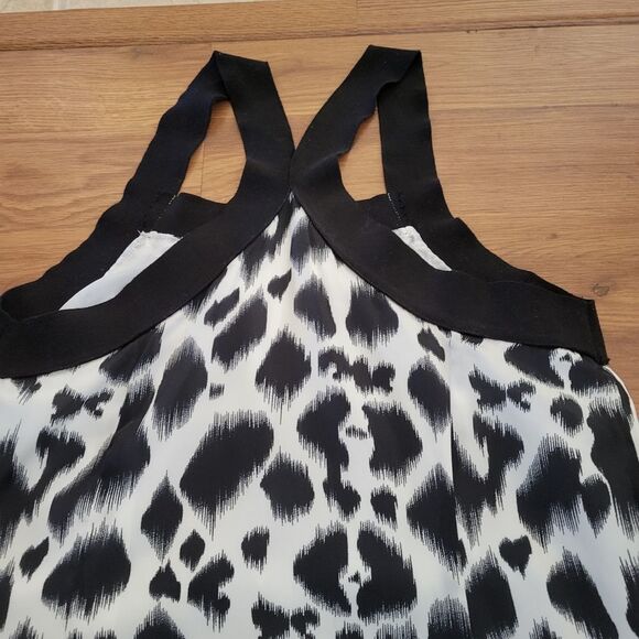 Joe Fresh Leopard Print Shift Dress - Picture 6 of 7